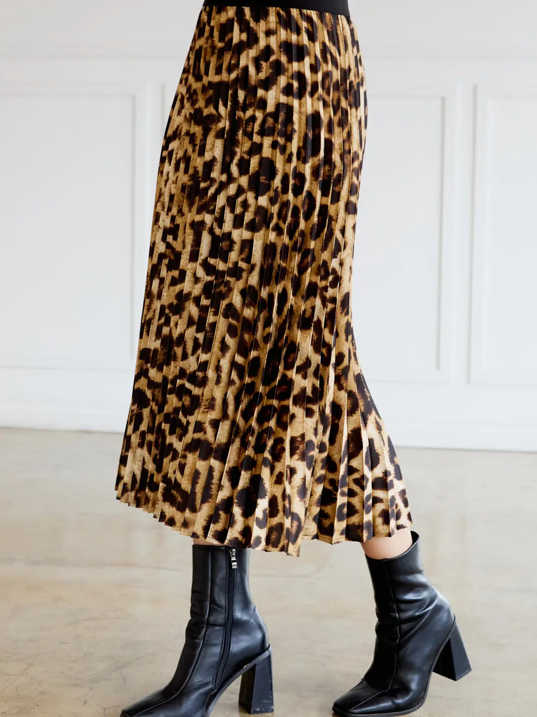 Chic Instinct Skirt