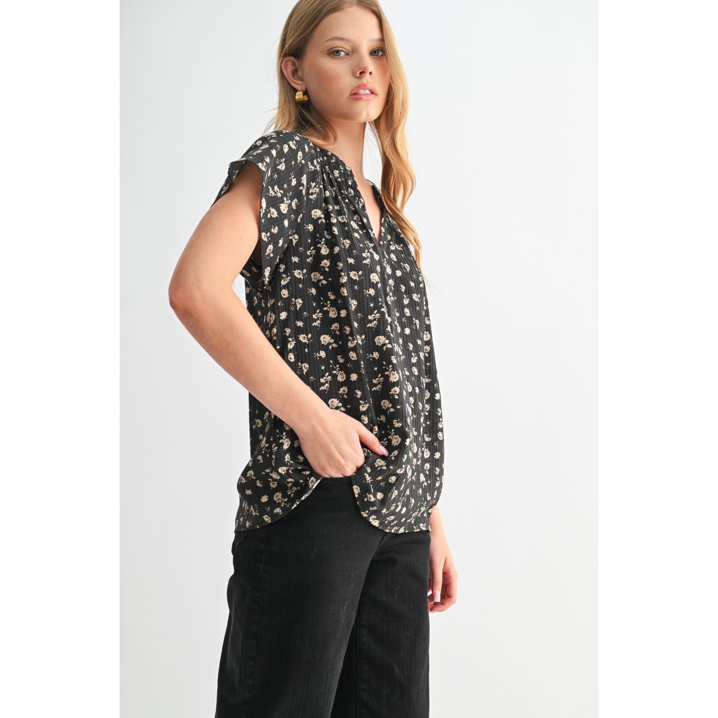 Fall Blooms Top
