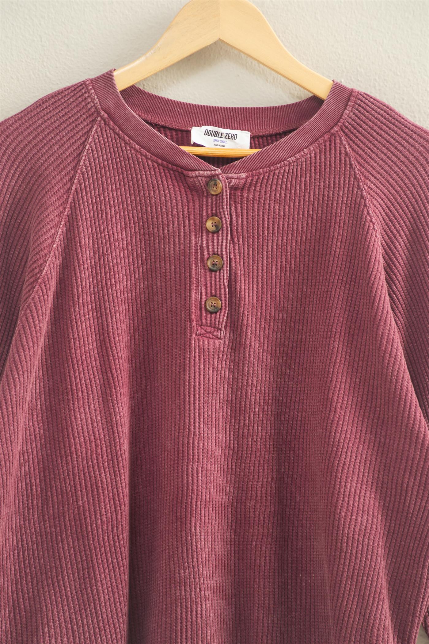 Mineral Washed Henley Waffle Raglan Sleeve Top