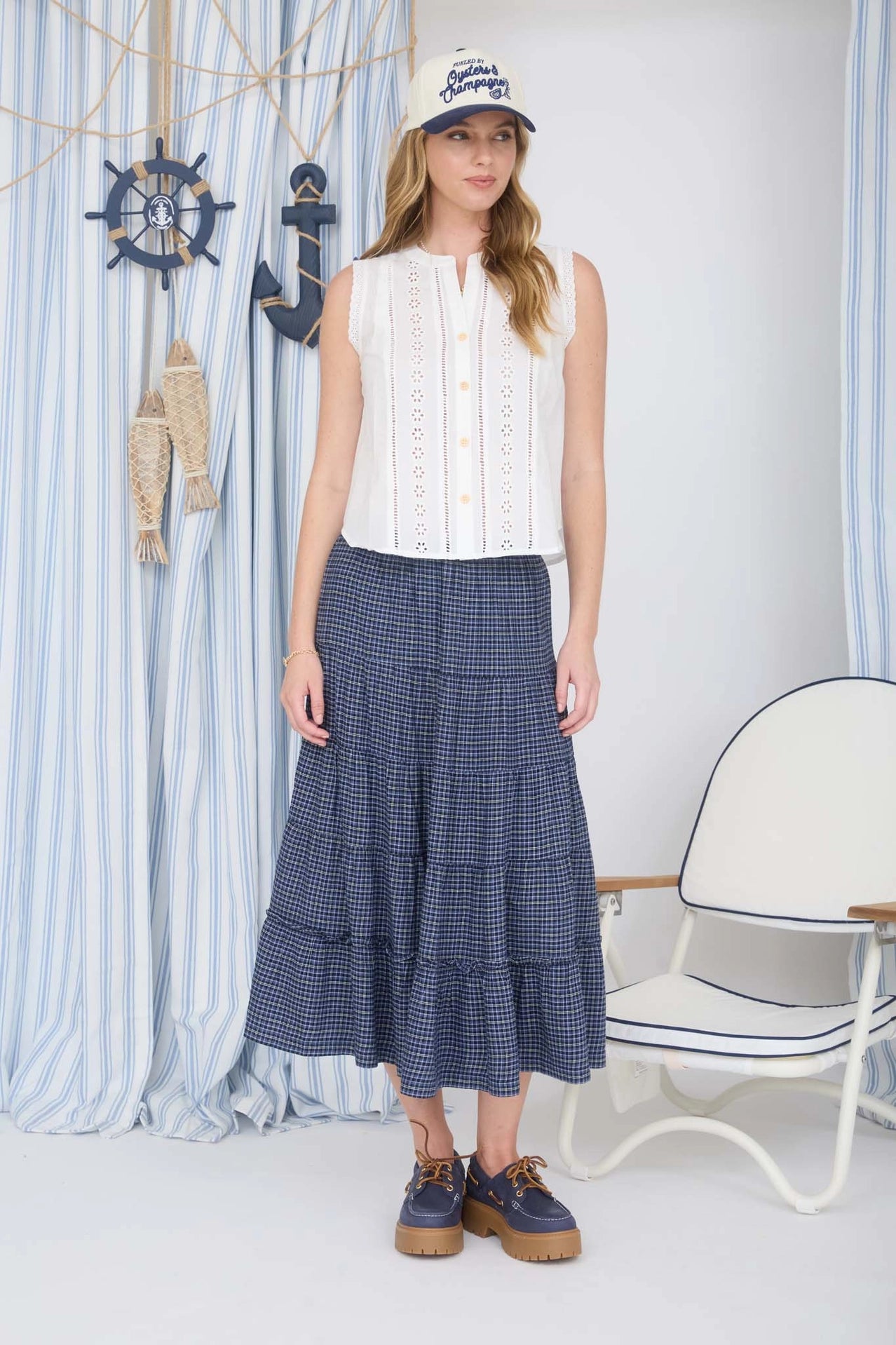 Petal Lace Sleeveless Top