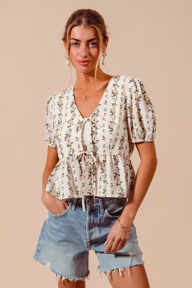 SO ME Floral Print Tie Front Shirred Hem Blouse
