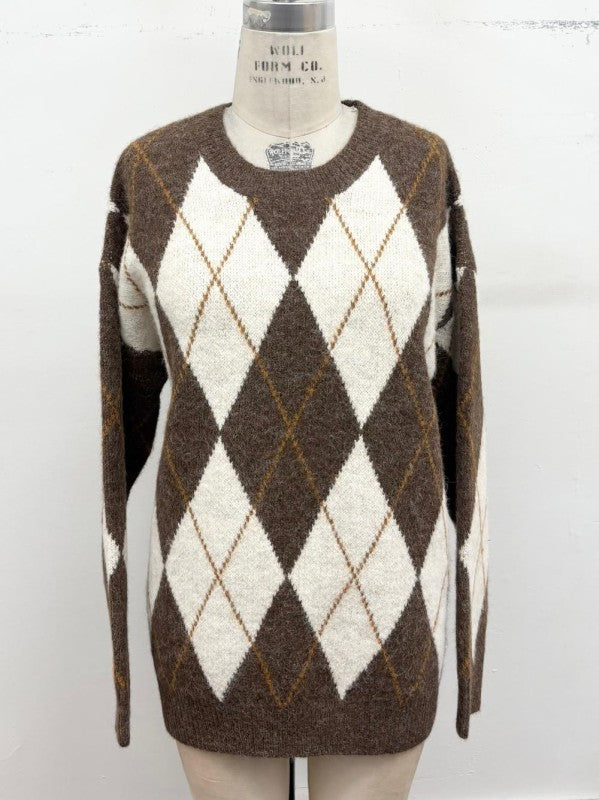 Apricot Lane Duluth brown and cream argyle knit sweater with long sleeves on a dress form