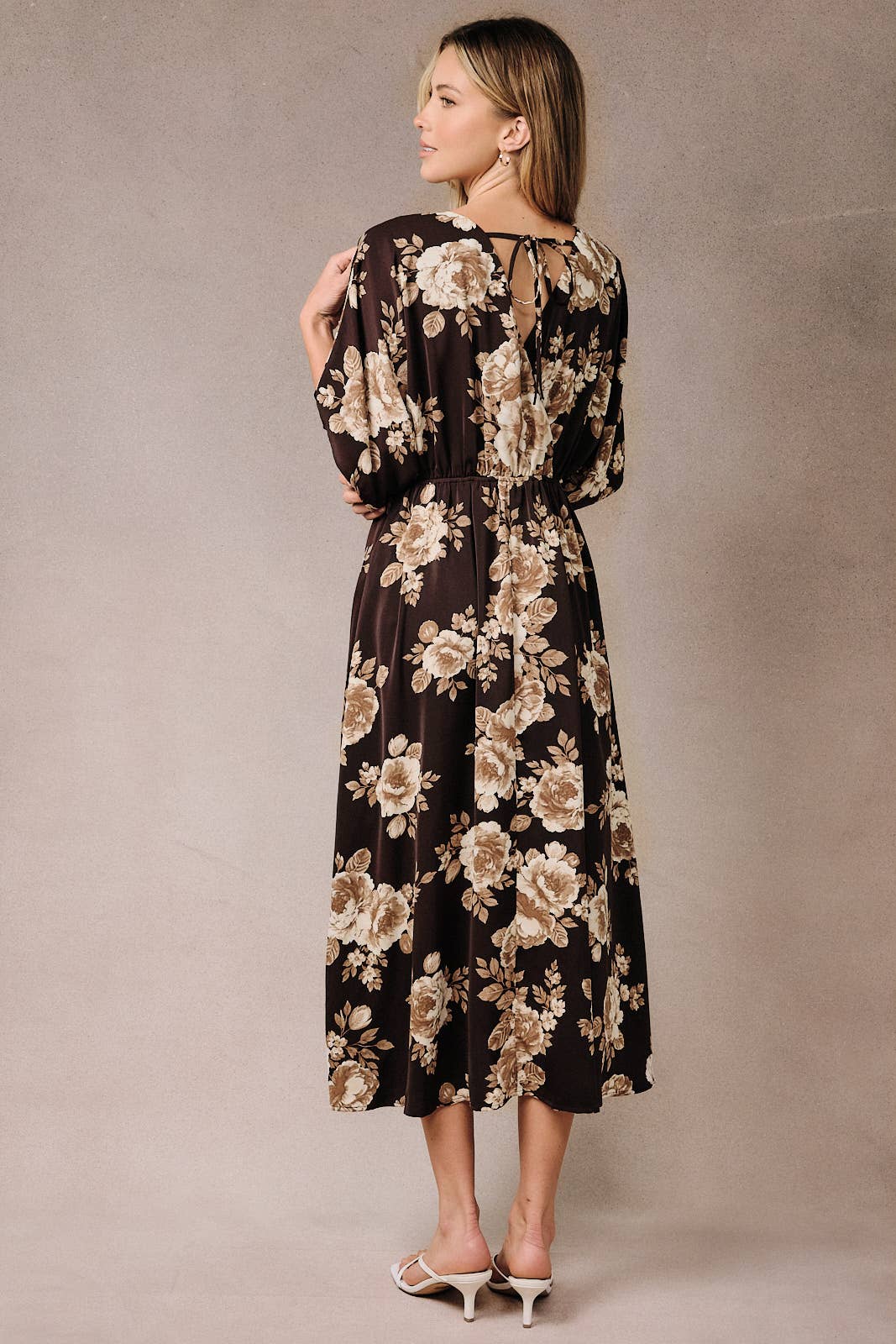 Apricot Lane Duluth floral midi dress with kimono sleeves, elastic waist, and back tie keyhole detail.