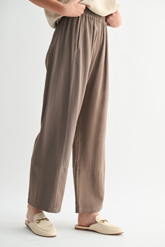 Weekend Wander Pant