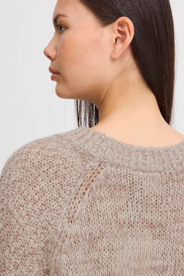 Hosansa Sweater