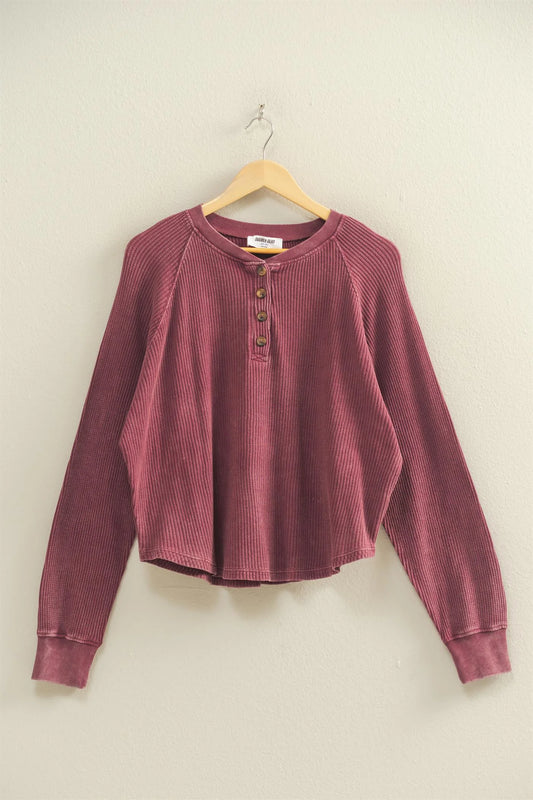 Mineral Washed Henley Waffle Raglan Sleeve Top