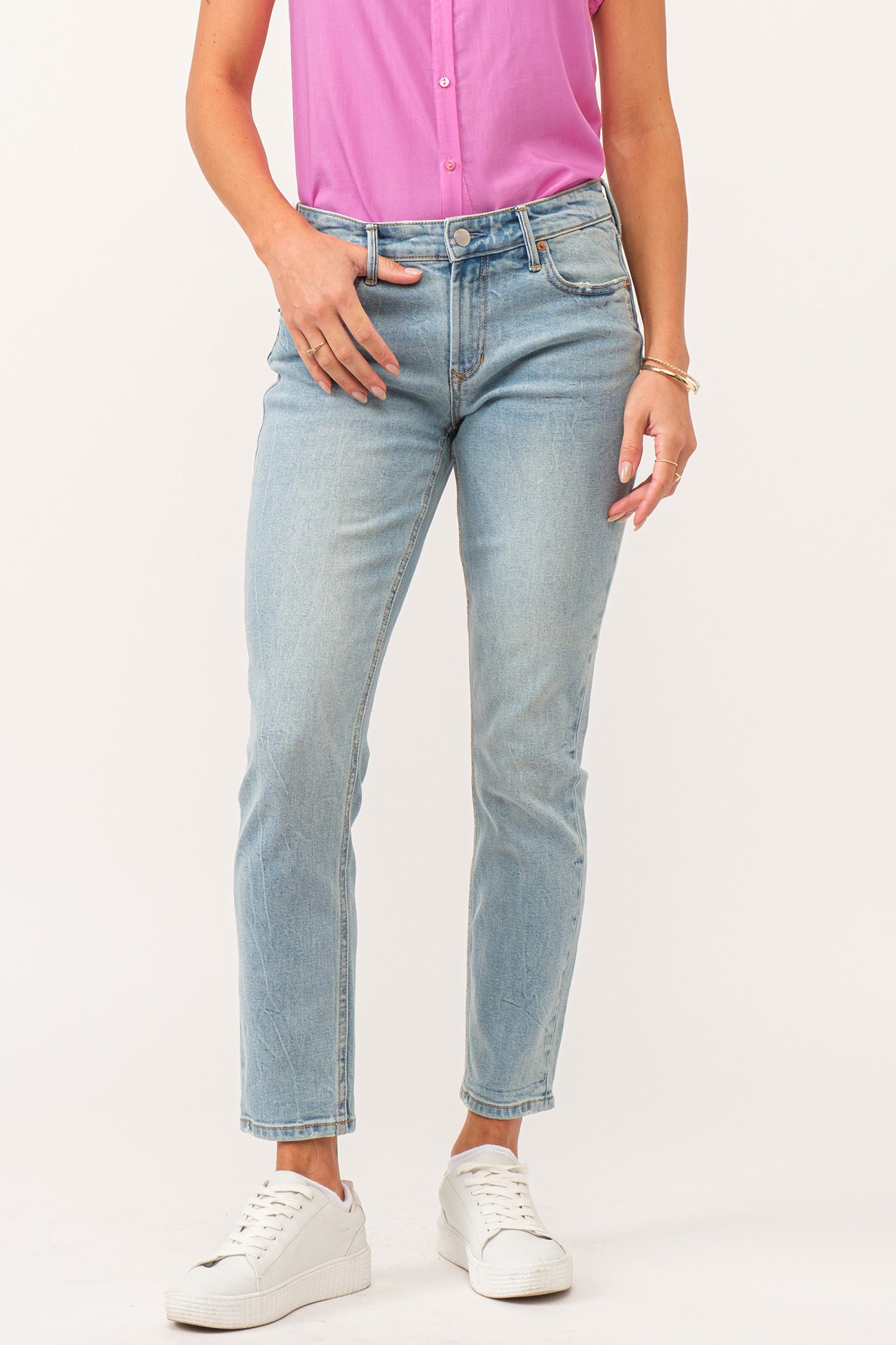 Aiden Mid Rise Girlfriend Jeans Tallassee